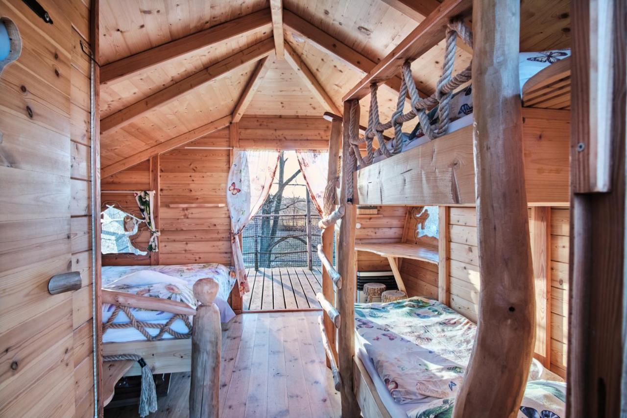 Treehouse Kremilek Villa Jesenice  Dış mekan fotoğraf